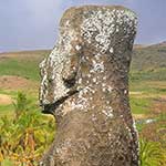 The one on the right was the first moai to be restored, by Thor Heyerdahl...