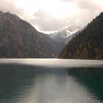 Long Lake gets some autumn colors