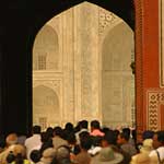 Sunday afternoon at the Taj Mahal...